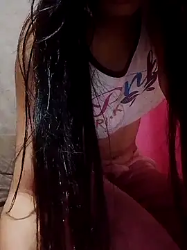 Snapshot of Anoma-arab chatting on 12-17-25, 02:00 Anoma-arab online show from 12-17-25, 02:00