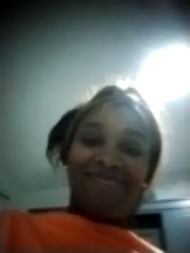 Snapshot of moree_Queen chatting on 02-18-25, 10:47 moree Queen online show from 02-18-25, 10:47