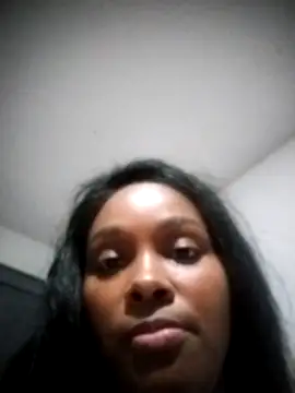 Snapshot of moree_Queen chatting on 03-21-25, 12:29 moree Queen online show from 03-21-25, 12:29