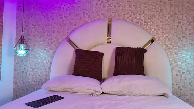 Snapshot of lissa_palmer chatting on 02-08-26, 03:04 lissa palmer online show from 02-08-26, 03:04