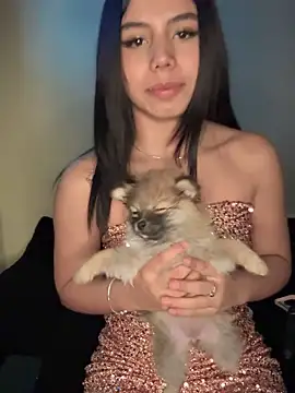 Laura-Khalifa online show from 10-10-25, 05:19