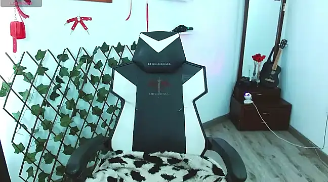 imcleo xoxo online show from 02-25-25, 01:43