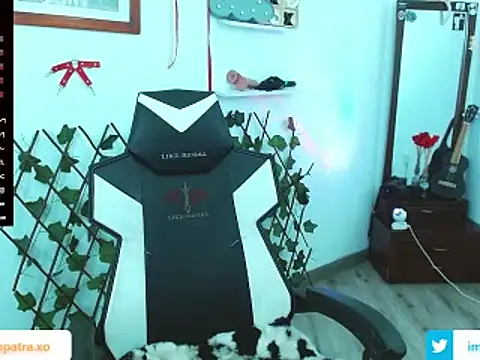 imcleo xoxo online show from 02-21-25, 09:00