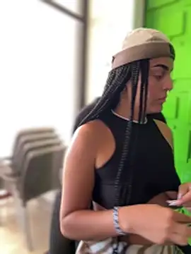 Snapshot of Dulce__Boyd chatting on 02-26-26, 02:50 Dulce Boyd online show from 02-26-26, 02:50