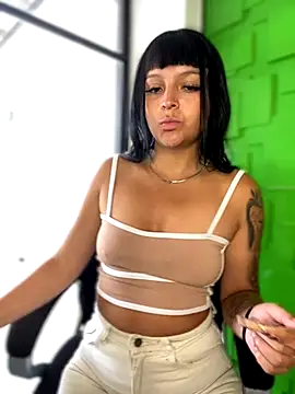 Dulce  Boyd online show from 11-05-25, 01:58