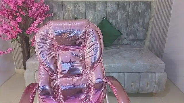 salome stockman s online show from 01-10-26, 01:28