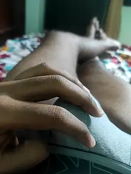 Snapshot of Tamil_small_cock chatting on 03-13-25, 01:50 Tamil small cock online show from 03-13-25, 01:50