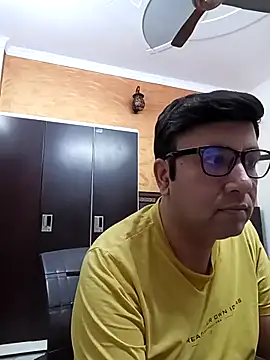 Snapshot of innocentboy1987 chatting on 03-21-25, 07:55 innocentboy1987 online show from 03-21-25, 07:55