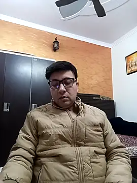 Snapshot of innocentboy1987 chatting on 02-14-25, 08:42 innocentboy1987 online show from 02-14-25, 08:42