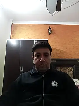 innocentboy1987 online show from 11-17-25, 09:02