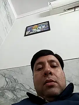 Snapshot of innocentboy1987 chatting on 02-15-25, 03:50 innocentboy1987 online show from 02-15-25, 03:50