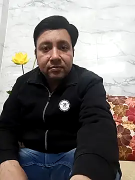 Snapshot of innocentboy1987 chatting on 03-06-25, 12:41 innocentboy1987 online show from 03-06-25, 12:41