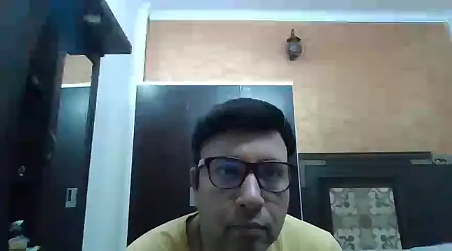 Snapshot of innocentboy1987 chatting on 03-20-25, 08:42 innocentboy1987 online show from 03-20-25, 08:42