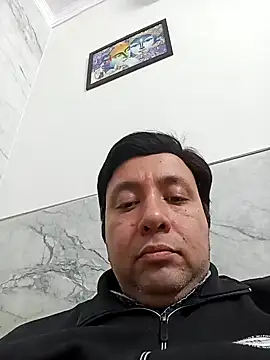 Snapshot of innocentboy1987 chatting on 02-11-25, 04:13 innocentboy1987 online show from 02-11-25, 04:13