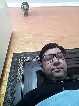 Snapshot of innocentboy1987 chatting on 02-28-25, 07:48 innocentboy1987 online show from 02-28-25, 07:48