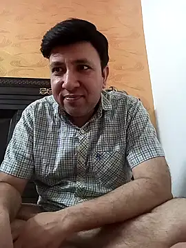 innocentboy1987 online show from 03-17-26, 05:43