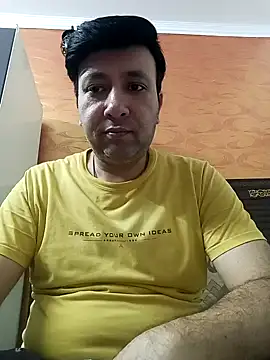 Snapshot of innocentboy1987 chatting on 05-21-26, 04:37 innocentboy1987 online show from 05-21-26, 04:37