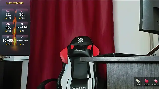 holyharlot online show from 11-17-25, 09:57