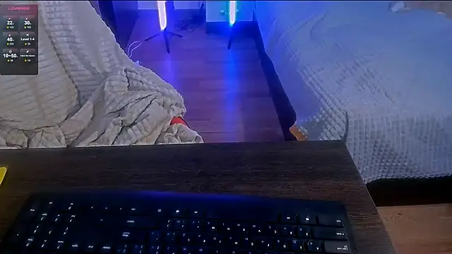 holyharlot online show from 02-10-25, 11:15