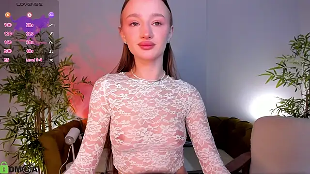 Snapshot of miiss__lulu chatting on 05-21-26, 01:03 miiss lulu online show from 05-21-26, 01:03
