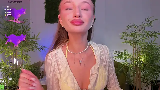miiss  lulu online show from 06-26-26, 01:11
