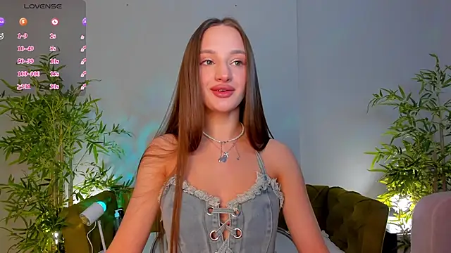Snapshot of miiss__lulu chatting on 06-03-26, 12:55 miiss lulu online show from 06-03-26, 12:55