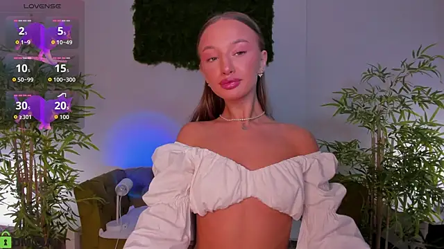 miiss  lulu online show from 07-22-26, 01:18