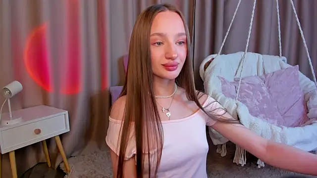 Snapshot of miiss__lulu chatting on 05-27-26, 11:45 miiss lulu online show from 05-27-26, 11:45