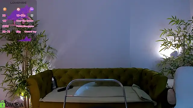 Snapshot of miiss__lulu chatting on 05-12-26, 11:22 miiss lulu online show from 05-12-26, 11:22