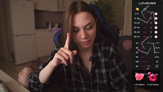 alexa feels  online show from 09-18-25, 03:48