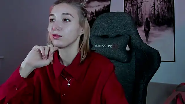 Snapshot of PhilippaAdamas chatting on 02-14-25, 05:41 PhilippaAdamas online show from 02-14-25, 05:41