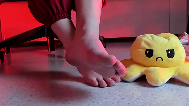 Snapshot of PhilippaAdamas chatting on 03-16-25, 05:47 PhilippaAdamas online show from 03-16-25, 05:47