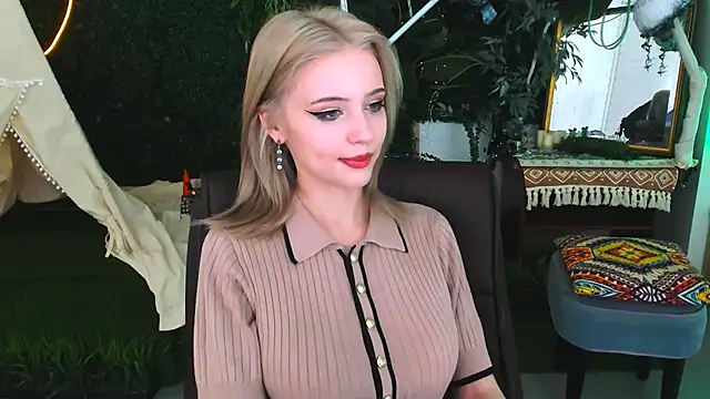 LeonaStane online show from 12-03-25, 05:56