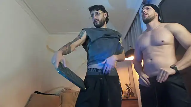 Snapshot of bakersboyssexys chatting on 02-11-26, 02:33 bakersboyssexys online show from 02-11-26, 02:33