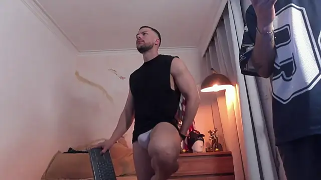 Snapshot of bakersboyssexys chatting on 02-18-26, 03:48 bakersboyssexys online show from 02-18-26, 03:48