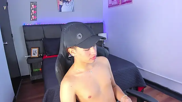 Aiiden 15 online show from 01-05-26, 05:27