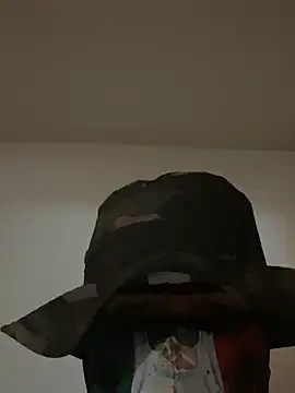 Snapshot of Gango_777 chatting on 02-16-25, 11:06 Gango 777 online show from 02-16-25, 11:06