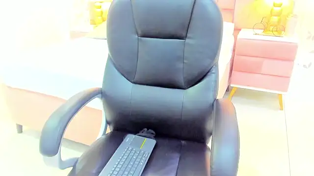 ArianaFranco online show from 04-18-26, 10:54