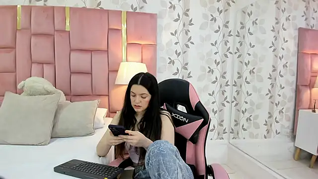 ArianaFranco online show from 01-08-26, 01:39