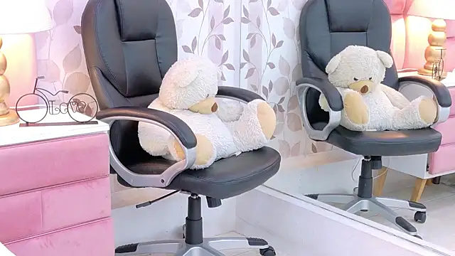 ArianaFranco online show from 06-12-26, 02:04