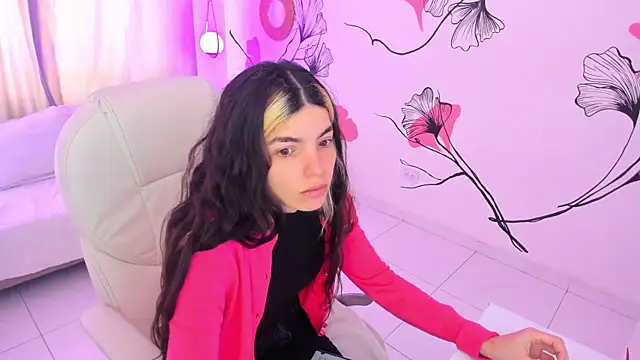 Isabela Fiorelli online show from 11-30-25, 01:34