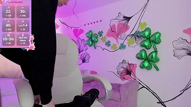 Isabela Fiorelli online show from 03-19-26, 01:11