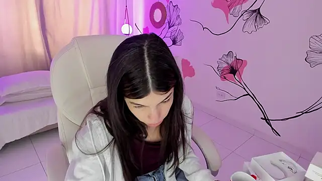 Isabela Fiorelli online show from 01-13-26, 01:15