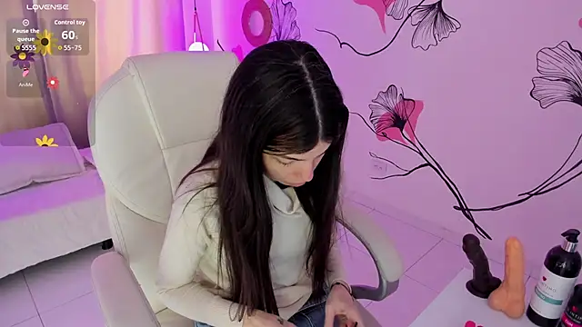 Isabela Fiorelli online show from 12-21-25, 01:24