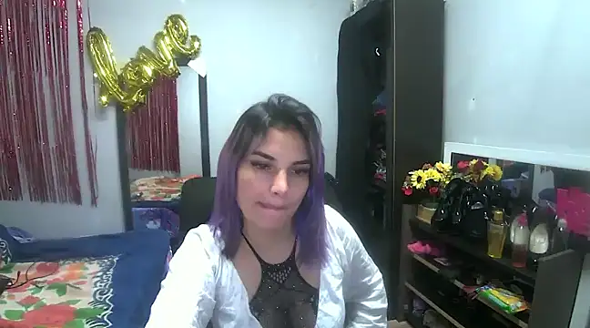 Girasol2630 online show from 02-15-25, 03:31