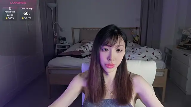 Snapshot of joycemilka chatting on 06-07-26, 01:16 joycemilka online show from 06-07-26, 01:16