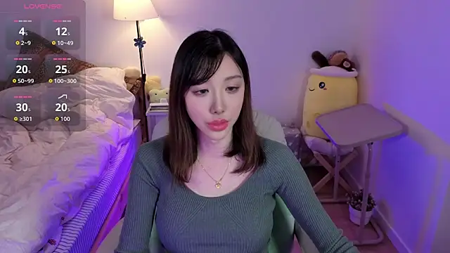 joycemilka online show from 11-29-25, 01:22