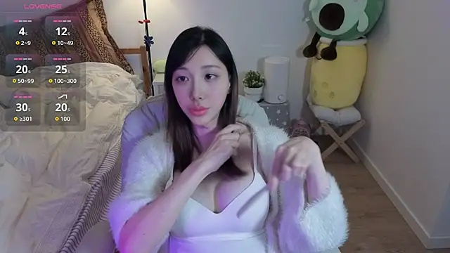 joycemilka online show from 04-07-26, 12:40