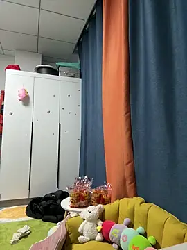 Snapshot of Noway-ss chatting on 03-12-25, 03:29 Noway-ss online show from 03-12-25, 03:29