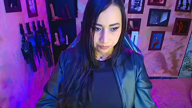 cherryy bombshelll online show from 01-15-26, 04:32